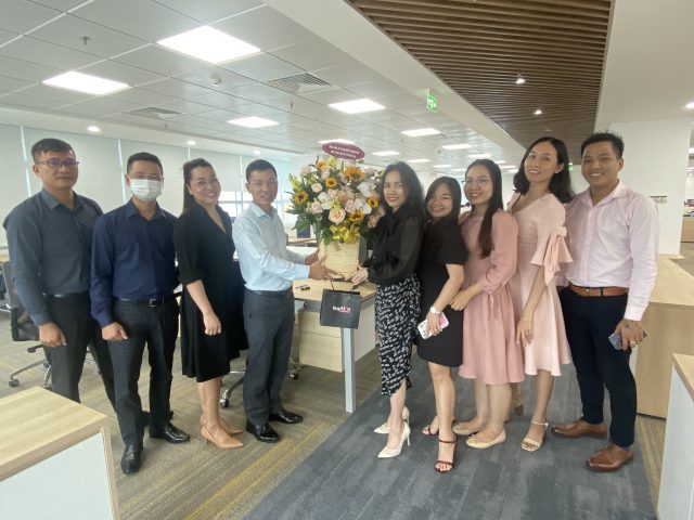 7e8660fece249cca1dceba3ba4dd9037