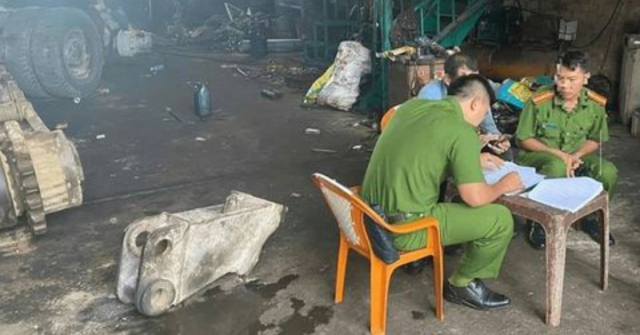 Thế Giới Bảo Hiểm Online - Hình ảnh Các cơ sở sửa chữa, dịch vụ xe ô tô bị phạt vì không quản lý chất thải nguy hại đúng quy định, nguy cơ gây ô nhiễm môi trường. - Frame ảnh 1200x628