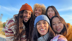 Bảo hiểm chăm sóc sức khỏe quốc tế 2025