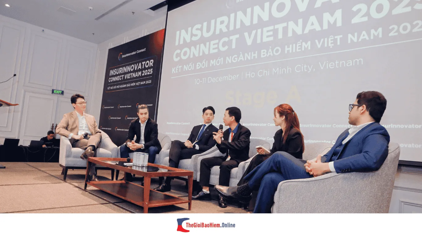 CEO Nguyễn Quang Huy tham dự IIC Vietnam 2025: “Nhân bản hóa bảo hiểm số” & xây dựng trải nghiệm khách hàng lấy con người làm trung tâm 5 Panel Building Customer Centered Digital Experiences in Insurance IIC Vietnam 2025