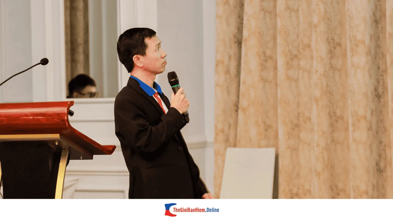 CEO Nguyễn Quang Huy tham dự IIC Vietnam 2025: “Nhân bản hóa bảo hiểm số” & xây dựng trải nghiệm khách hàng lấy con người làm trung tâm 4 The Gioi Bao Hiem Online tham du InsurInnovator Connect Vietnam 2025 tai TP.HCM